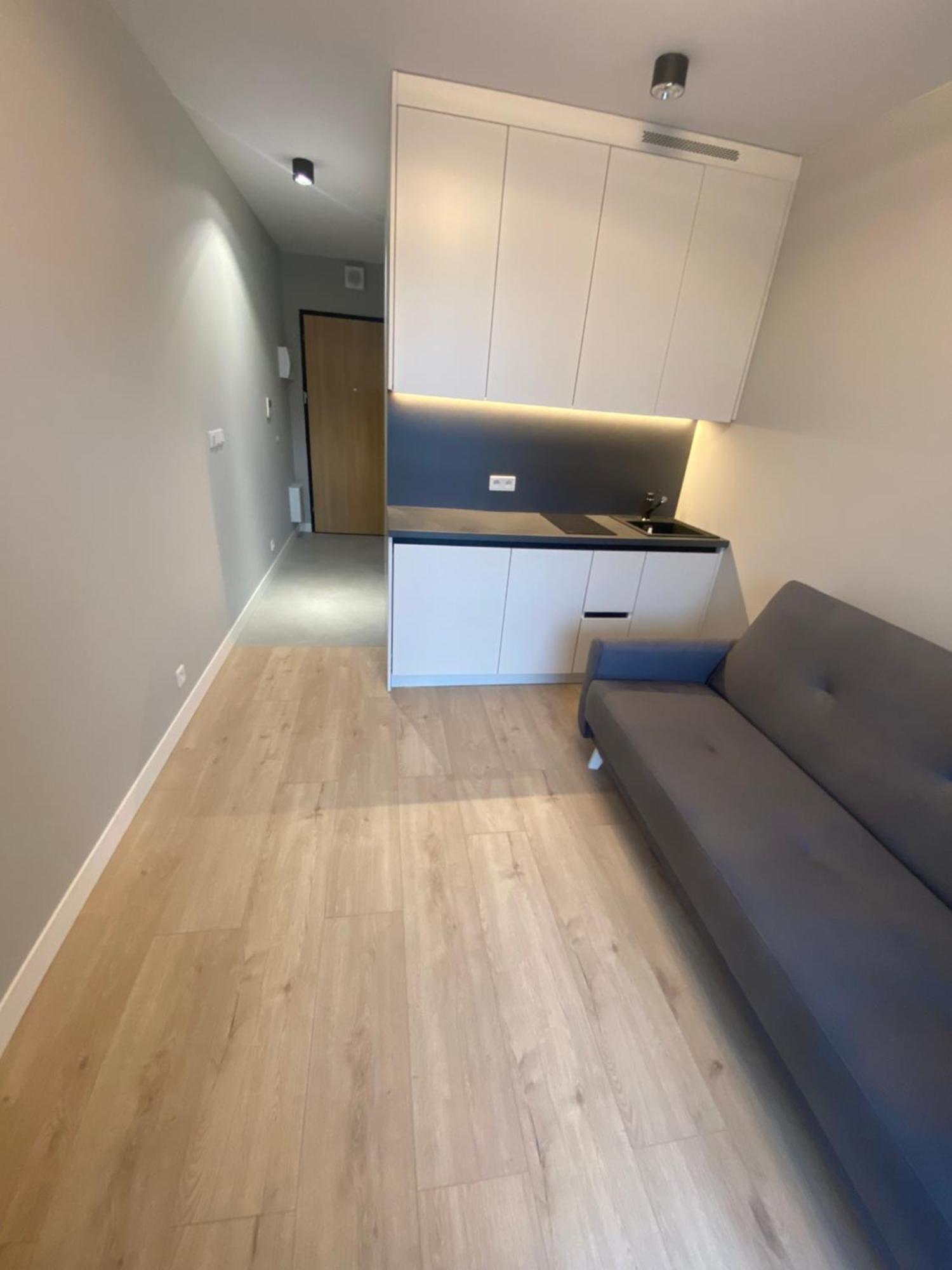 Wiktoryn 6 Piekne Nowe Apartamenty Z Duzymi Balkonami Varsovia Exterior foto